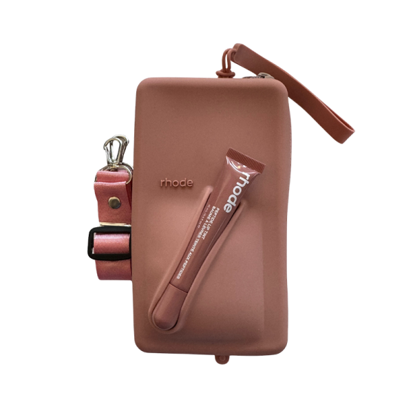 Rhode torbica with lipstick Puder